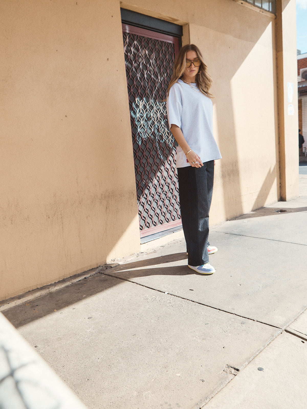 Cardi Wide-Leg Black Jeans – Black/Charcoal