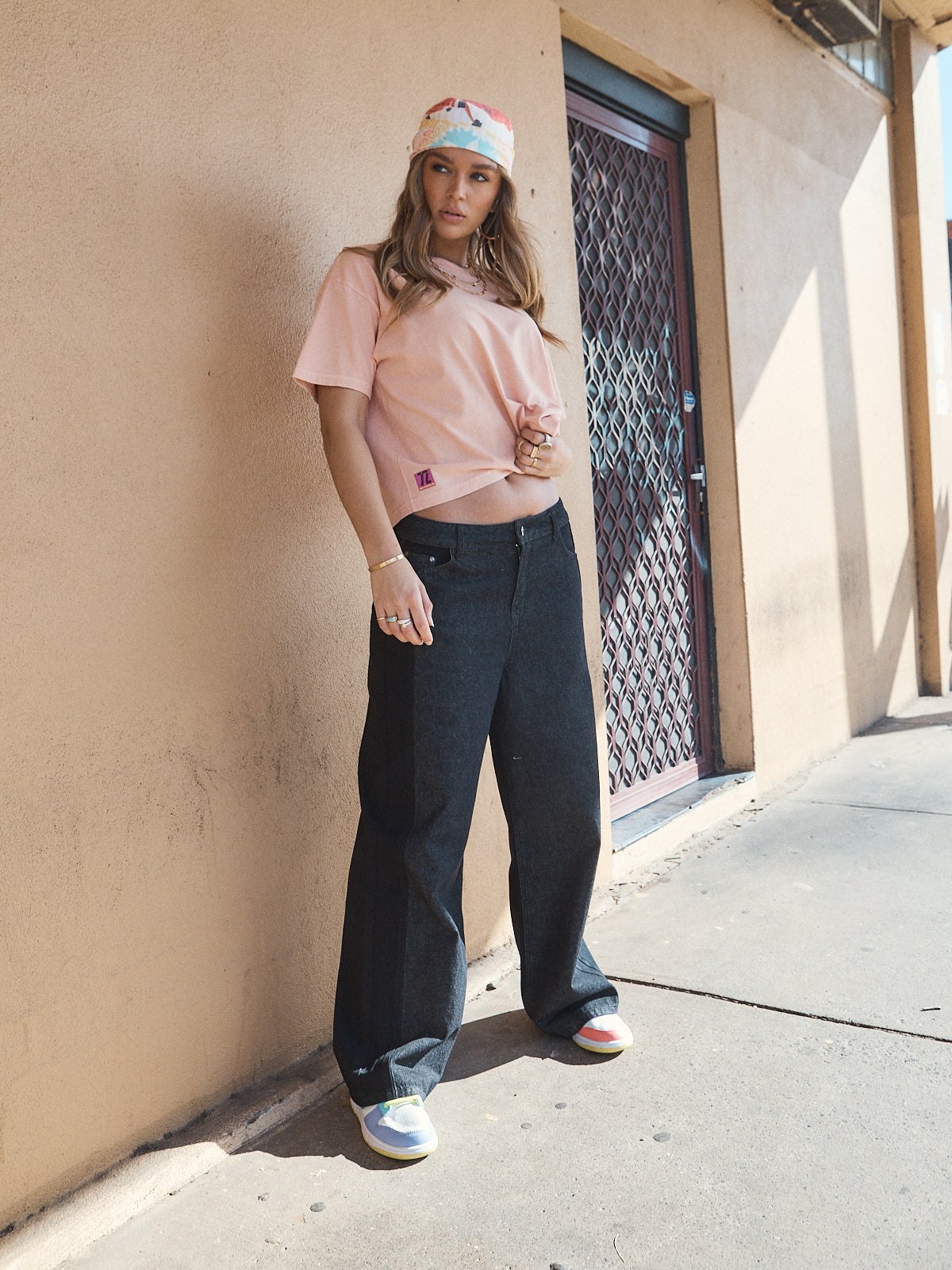 Cardi Wide-Leg Black Jeans – Black/Charcoal