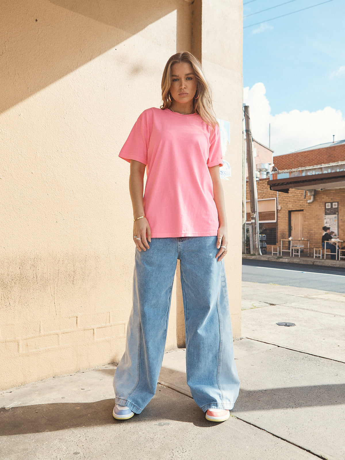 Missy Tee – Neon Pink