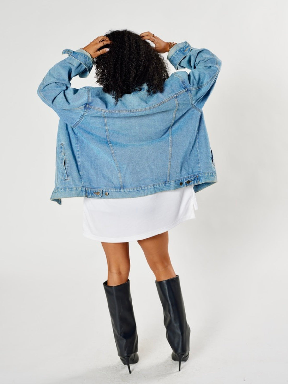 Vintage OG Unisex Levis Denim - Light Wash