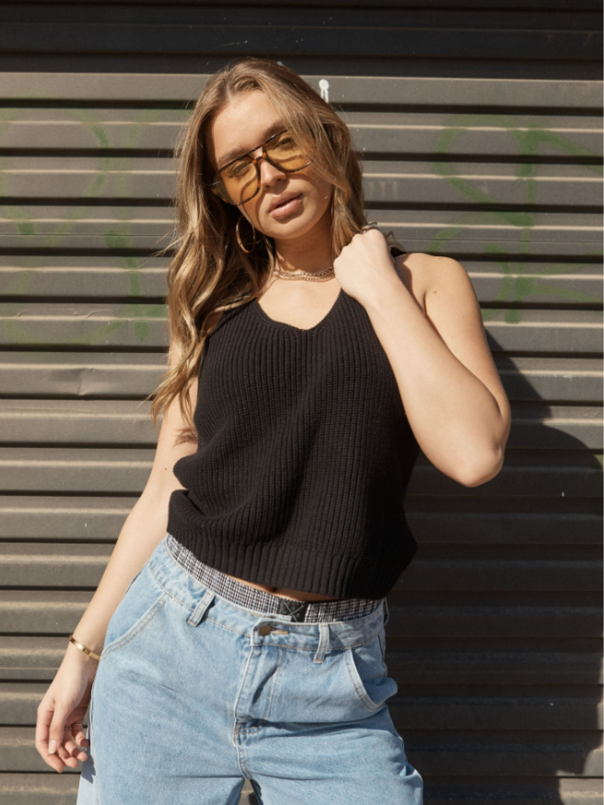 Aaliyah Heavy Knit Tank – V-Neck - Black