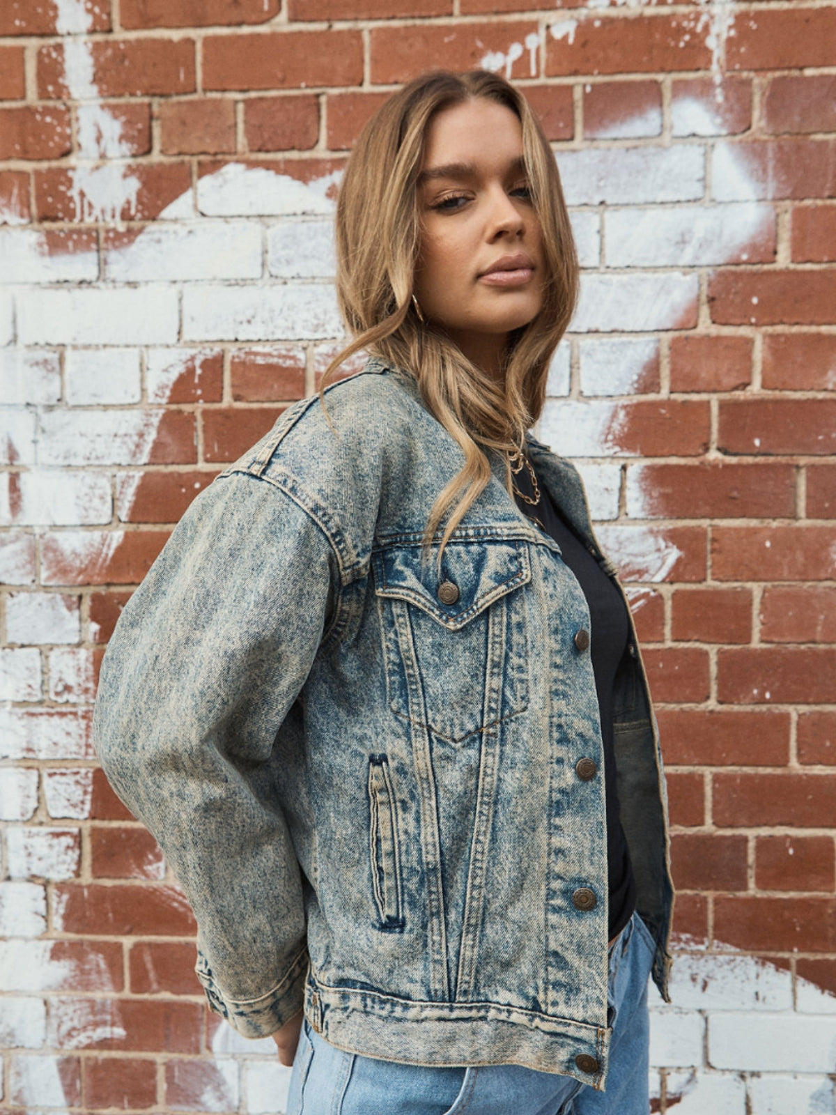 Vintage OG Womens Levis Denim Jacket - Dirty light wash
